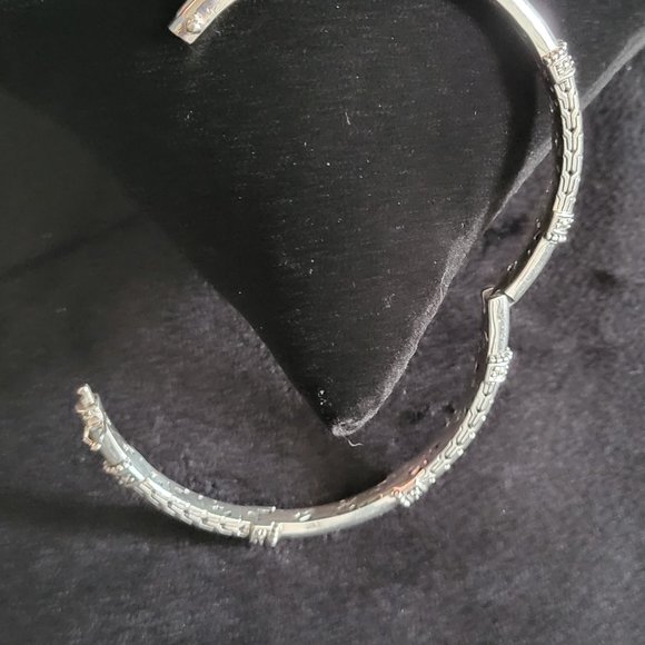 Sarda sterling silver bangle bracelet with clasp - Picture 5 of 5